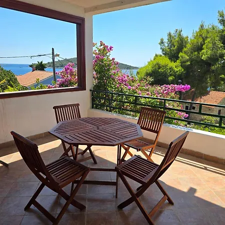 Villa Maslinica Maslinica