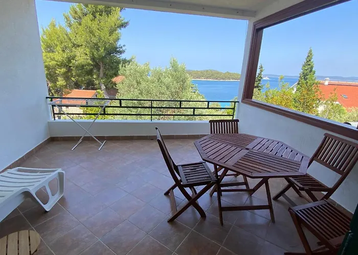 Villa Maslinica *